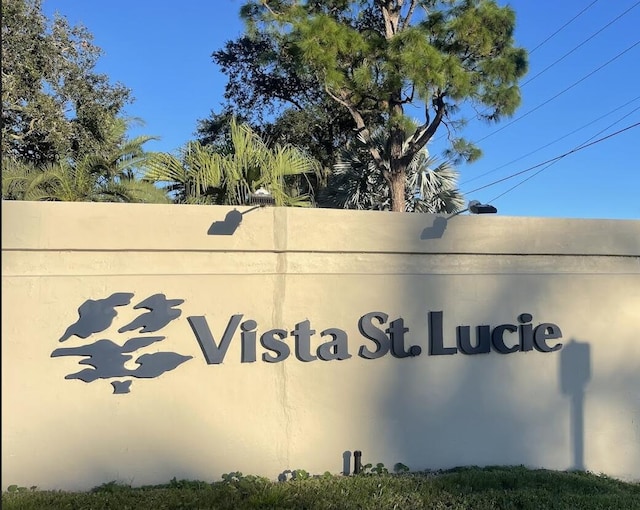 15 Lake Vista Trl Unit 206, Port Saint Lucie, FL 34952 - view of community sign