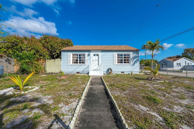 view of front of property