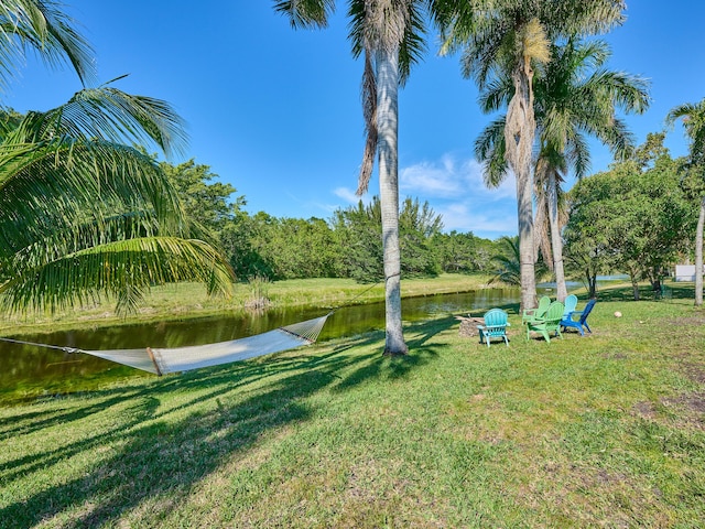 view of yard with a water view