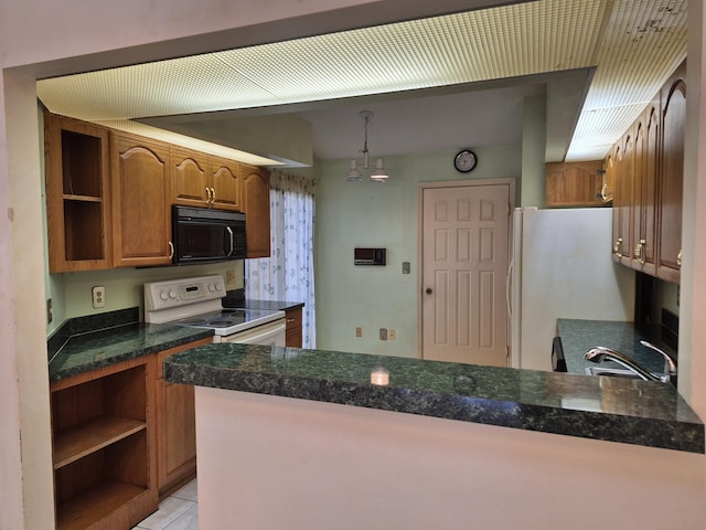 kitchen featuring light tile patterned flooring, decorative light fixtures, sink, kitchen peninsula, and white appliances