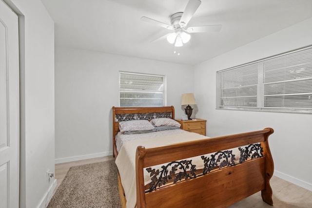 bedroom featuring ceiling fan