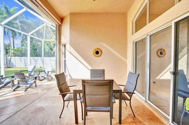 view of sunroom / solarium