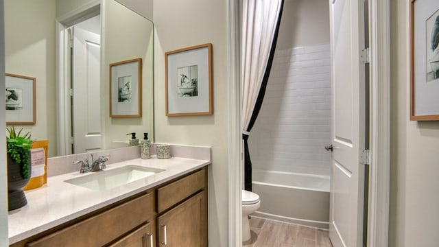 full bathroom featuring shower / bathtub combination with curtain, vanity, toilet, and wood-type flooring