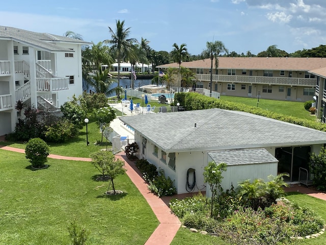 bird's eye view featuring a water view