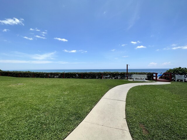 view of yard featuring a water view