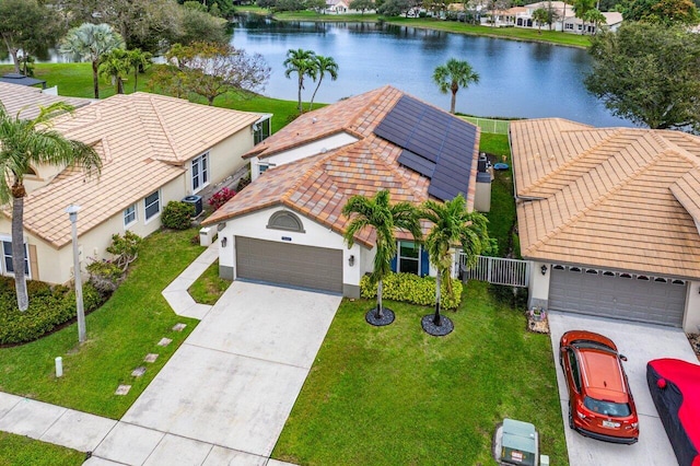 bird's eye view featuring a water view