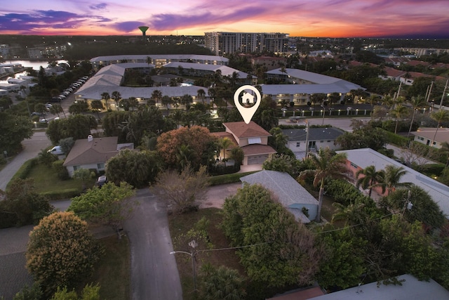 view of aerial view at dusk