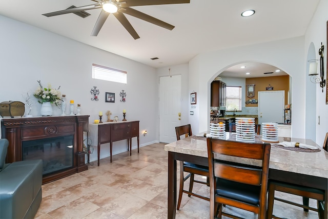 dining area with ceiling fan