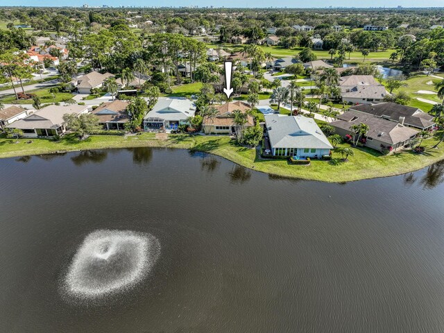 6938 Touchstone Cir, Palm Beach Gardens, FL 33418 - aerial perspective of suburban area with a large body of water
