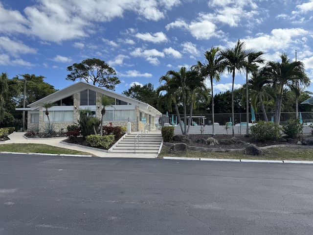 view of manufactured / mobile home