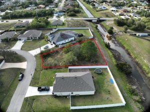 697 SW Icon Ave, Port Saint Lucie FL, 34953 land for sale