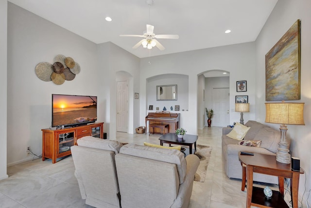 living room featuring ceiling fan