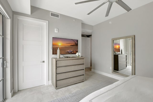 bedroom featuring ceiling fan