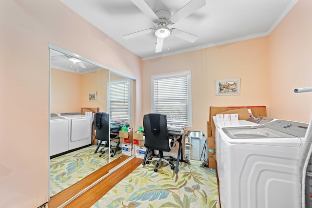 washroom with ceiling fan, ornamental molding, and separate washer and dryer