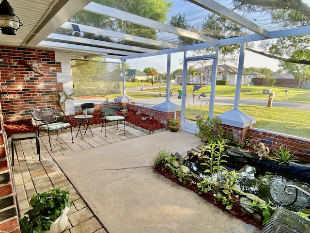 2086 SE Bisbee St, Port Saint Lucie, FL 34952 - view of patio / terrace