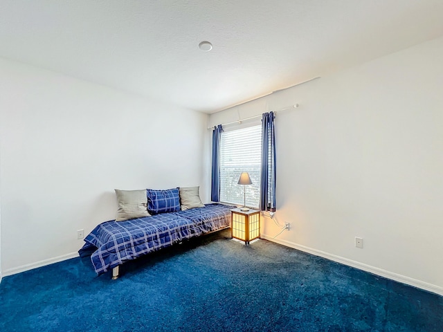 bedroom featuring carpet floors