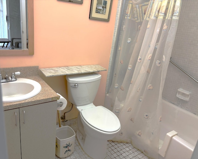 full bathroom featuring vanity, shower / bathtub combination with curtain, and toilet