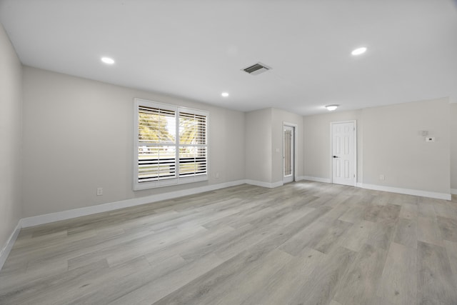 empty room featuring light hardwood / wood-style flooring