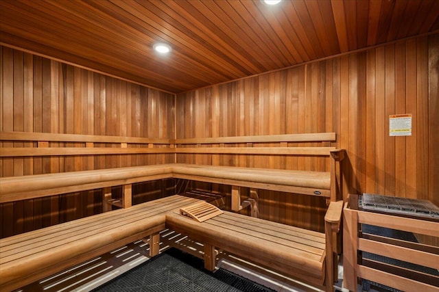 view of sauna / steam room