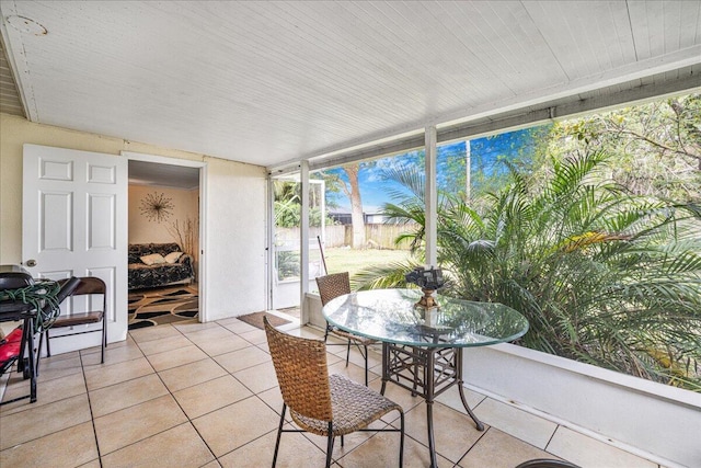 view of sunroom / solarium