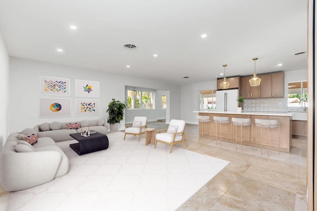 4430 SE Bayshore Ter, Stuart, FL 34997 - living area featuring recessed lighting