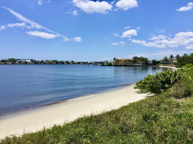 water view featuring a beach view