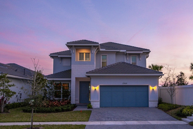 view of front of house featuring a garage