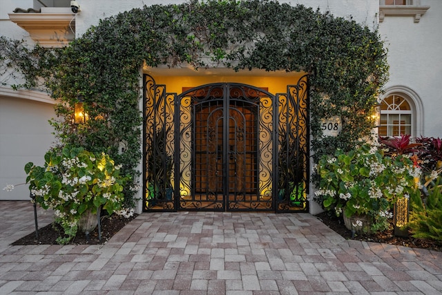 view of entrance to property