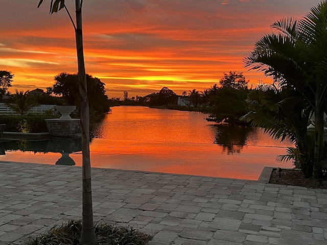 10527 El Paraiso Pl, Delray Beach, FL 33446 - view of water feature