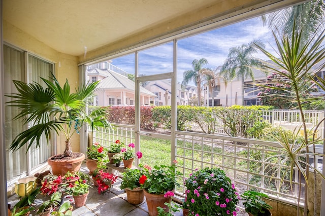 view of sunroom / solarium