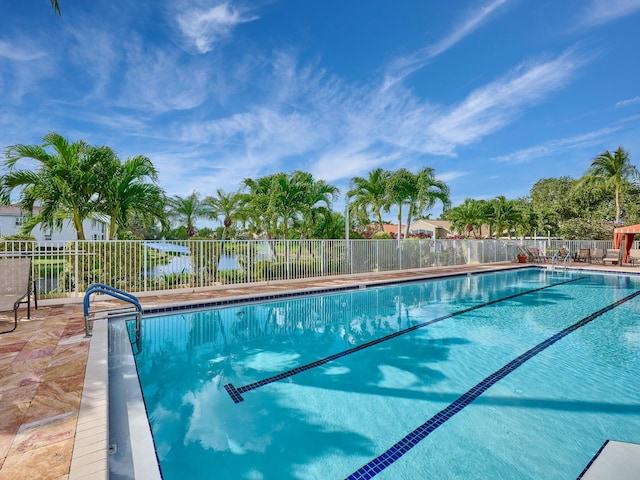 view of swimming pool