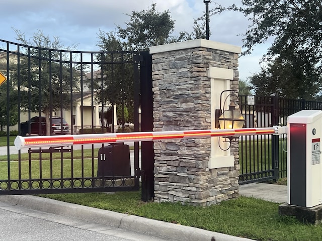 4582 San Fratello Cir, Lake Worth, FL 33467 - view of gate