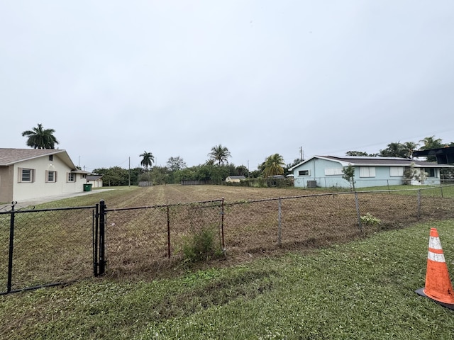 Listing photo 2 for 0 SW 53rd Ave, Davie FL 33314