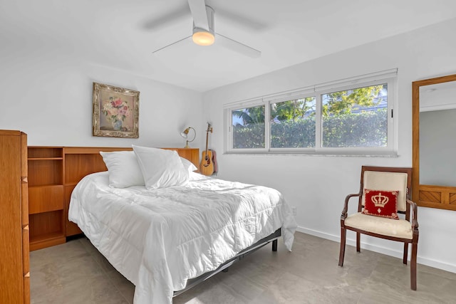 bedroom with ceiling fan