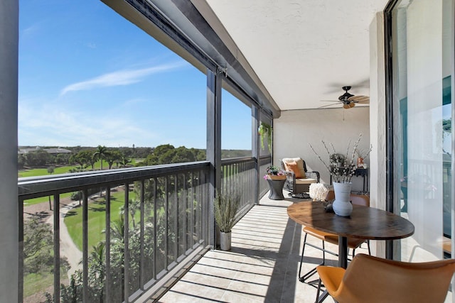 balcony with ceiling fan