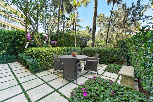 view of patio / terrace featuring outdoor dining space