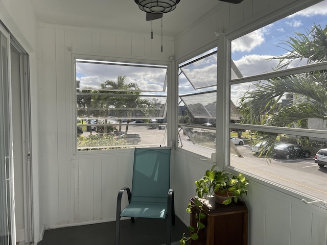 view of sunroom / solarium