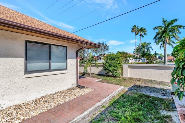 10298 Greentrail Dr N, Boynton Beach, FL 33436 - view of yard featuring a patio