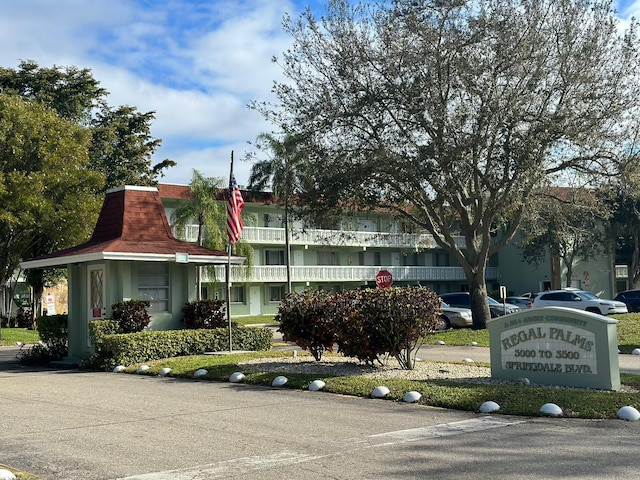 view of building exterior