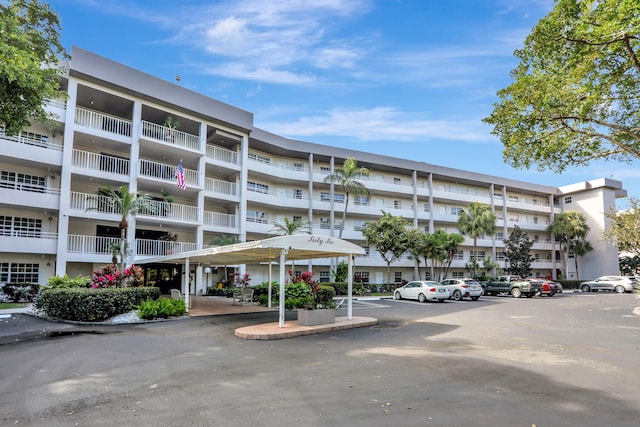 view of building exterior