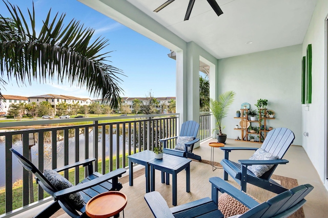 balcony with ceiling fan