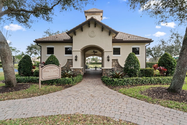 view of front of home