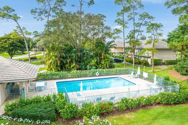 view of swimming pool featuring a patio