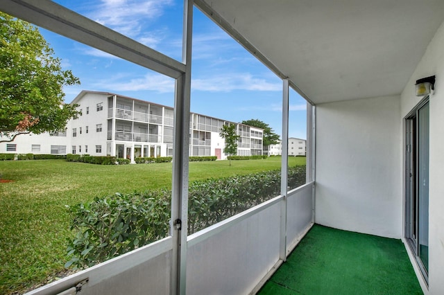 view of unfurnished sunroom