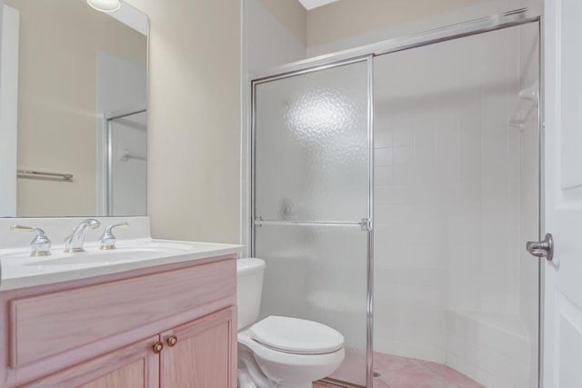 6731 Southport Dr W, Boynton Beach, FL 33472 - full bath with toilet, vanity, and tiled shower