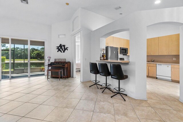 8590 Lineyard Cay, West Palm Beach, FL 33411