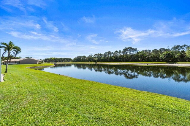 8590 Lineyard Cay, West Palm Beach, FL 33411
