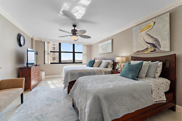 bedroom featuring crown molding and ceiling fan