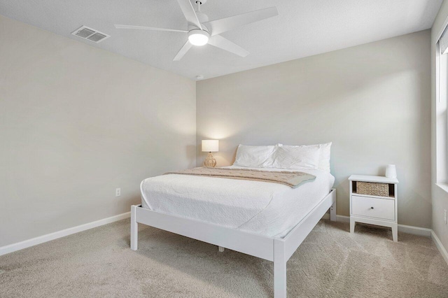 bedroom featuring carpet floors and ceiling fan