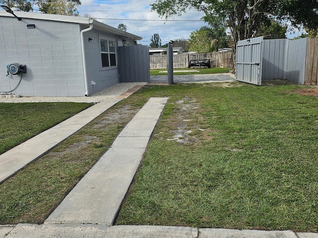 view of yard with a patio area